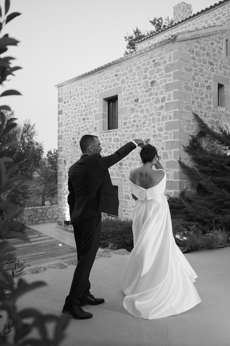 Θάνος & Κατερίνα - Μάνη, Πελοπόννησος : Real Wedding by Ioanna Melissinou Photography