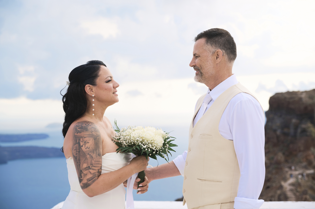 Daniel & Melissa - Σαντορίνη : Real Wedding by Ioanna Melissinou Photography