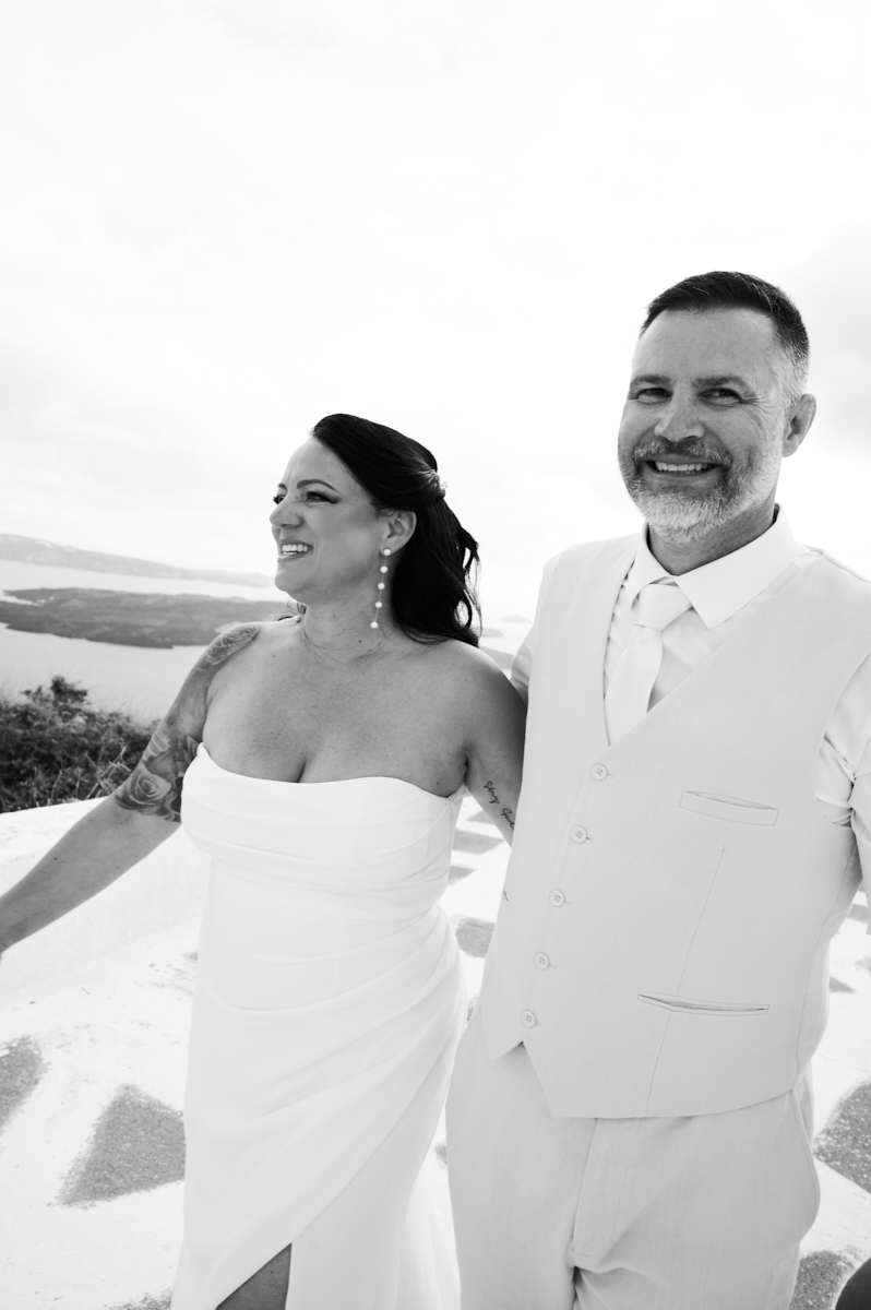 Daniel & Melissa - Σαντορίνη : Real Wedding by Ioanna Melissinou Photography