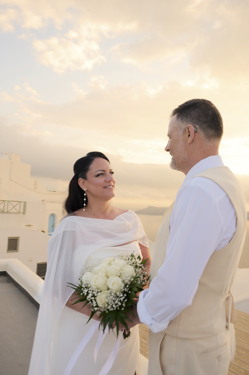 Daniel & Melissa - Σαντορίνη : Real Wedding by Ioanna Melissinou Photography