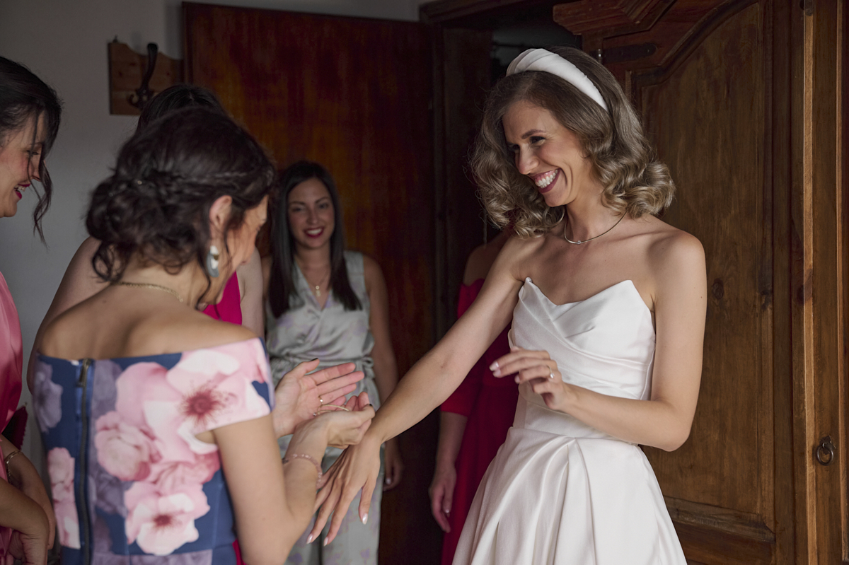 Ταξίαρχος & Έλενα - Pindos Resort, Kρανι : Real Wedding by Ioanna Melissinou Photography