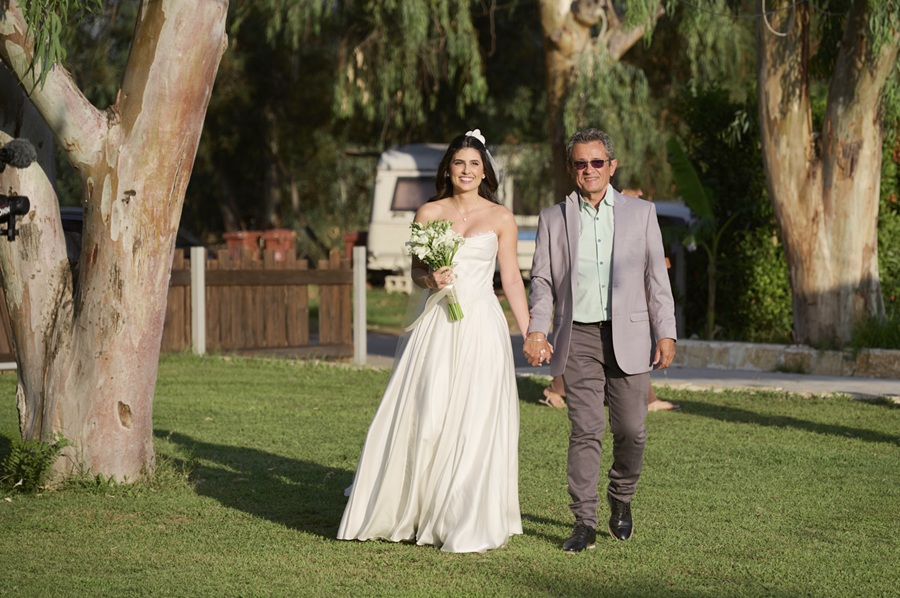 Alex & Isabella - Ηγουμενίτσα : Real Wedding by Ioanna Melissinou Photography