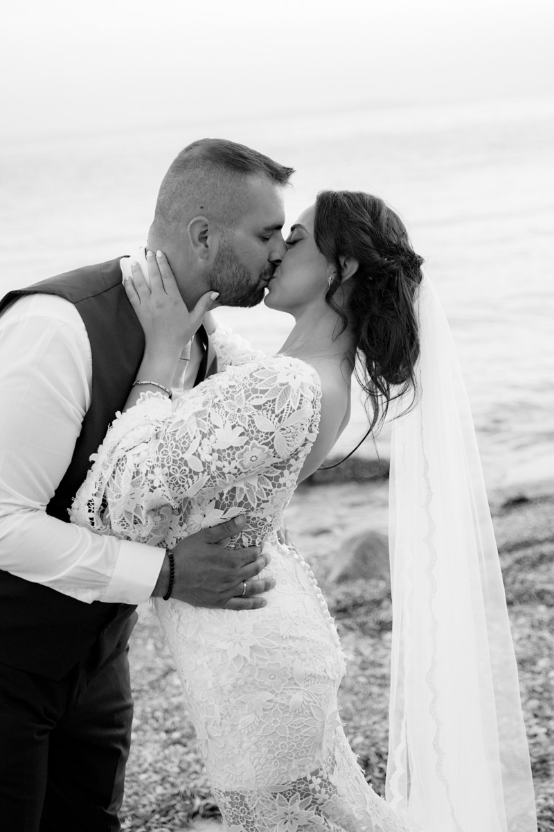 Βαγγέλης & Εύη - Νέα Σκιώνη : Real Wedding by Koralia Photography